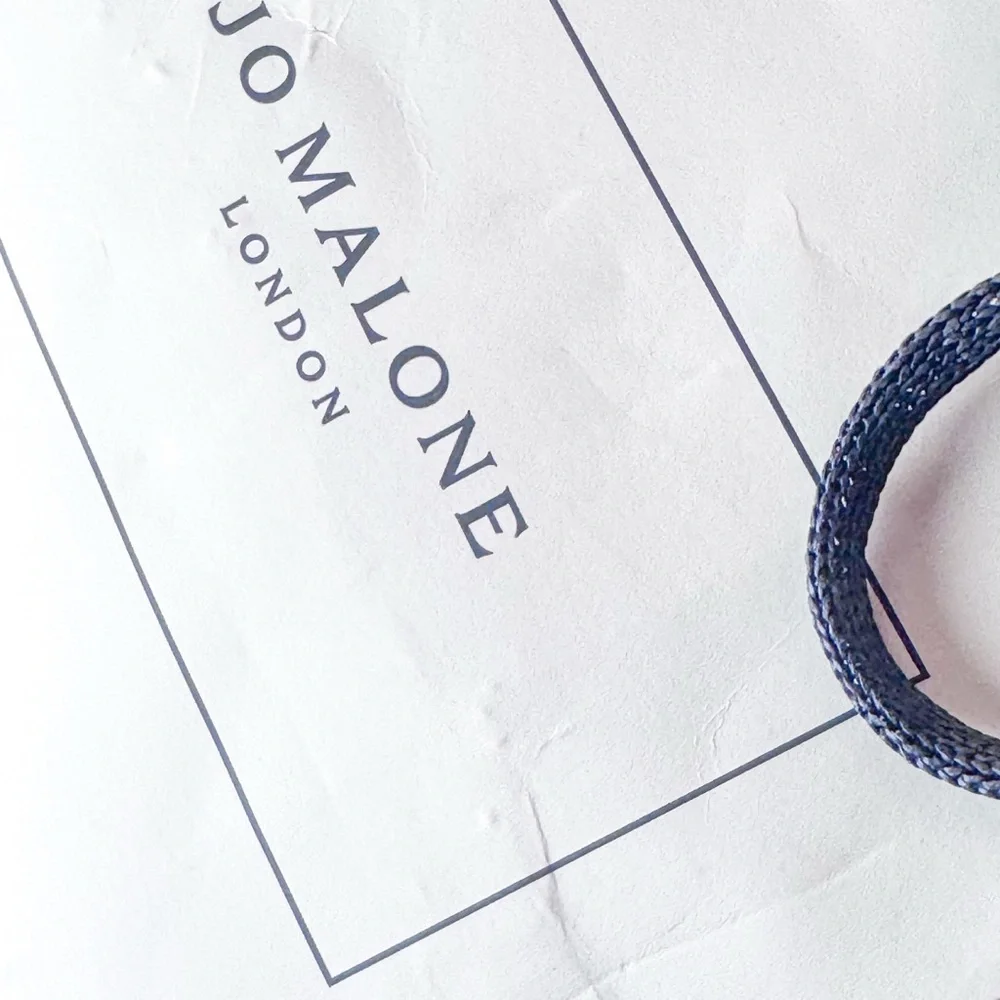 3/$15 Jo Malone London Bag with Blue Rope - Picture 4 of 7